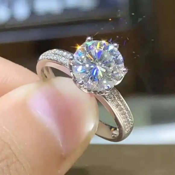 pabba's Outlet LLC Jewelry - Women's rings 925 sterling silver CZ and rhinestone size resized